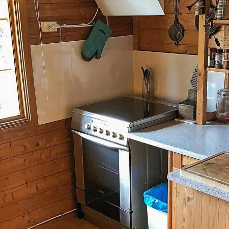 Three-bedroom Holiday In Evje 1 *